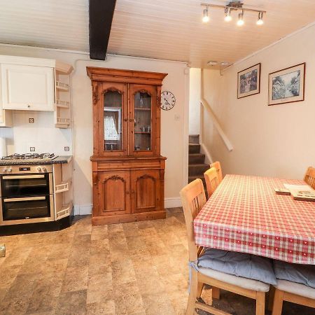 Scotch Hall Cottage Ланголен Екстериор снимка