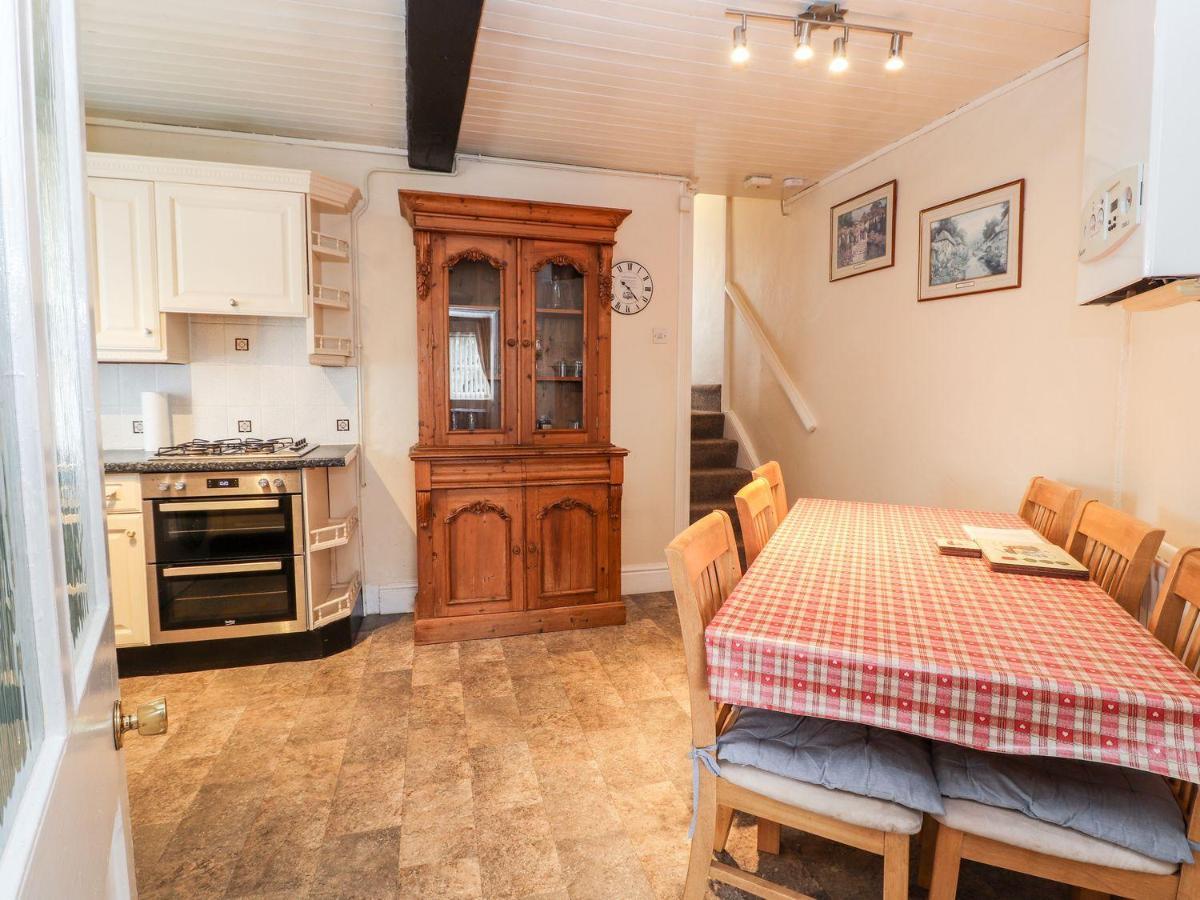 Scotch Hall Cottage Ланголен Екстериор снимка